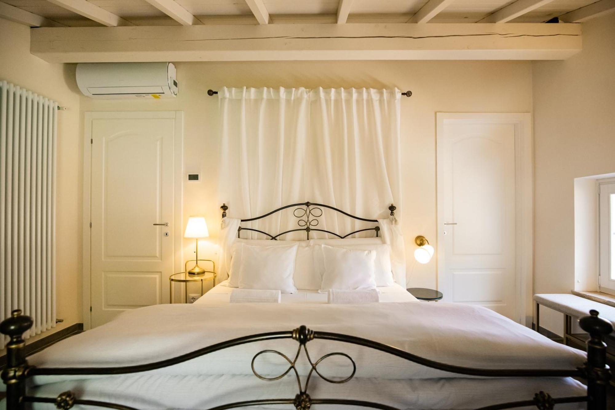 Agriturismo Maison 1933 カプリーノ・ヴェロネーゼ エクステリア 写真
